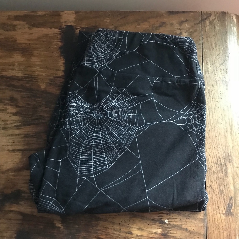 Lularoe TC (18-22) spider wed leggings